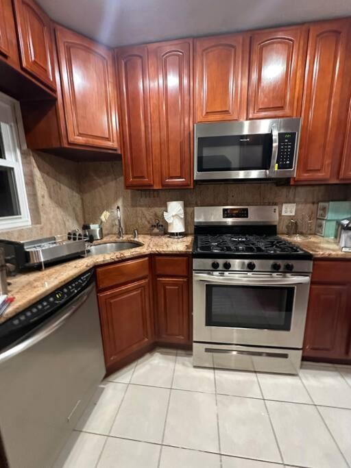 Bright 2Br Apt 8 Min To Jfk And 5 Min To Mall Apartment Valley Stream Exterior photo